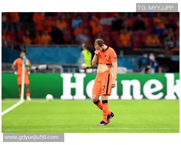 柏林赫塔不败,热刺球星光芒耀眼 柏林赫塔不败,热刺球星光芒耀眼