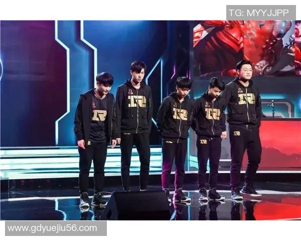 王者荣耀背后的奋斗与荣耀:JDG战队的成长与突破之路 王者荣耀背后的奋斗与荣耀:JDG战队的成长与突破之路